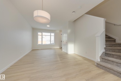 307 173 Avenue, Edmonton, AB - Indoor Photo Showing Other Room