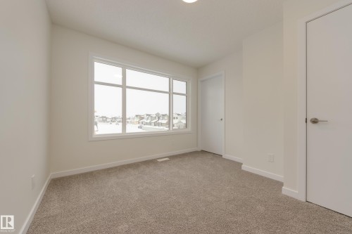 307 173 Avenue, Edmonton, AB - Indoor Photo Showing Other Room