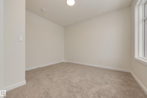 307 173 Avenue, Edmonton, AB - Indoor Photo Showing Other Room