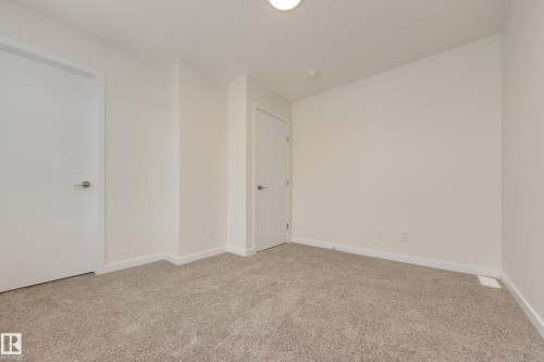 307 173 Avenue, Edmonton, AB - Indoor Photo Showing Other Room