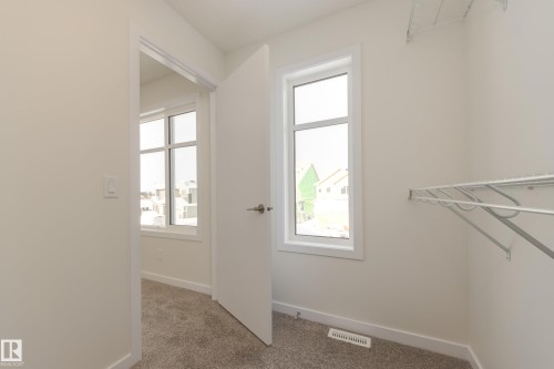 307 173 Avenue, Edmonton, AB - Indoor