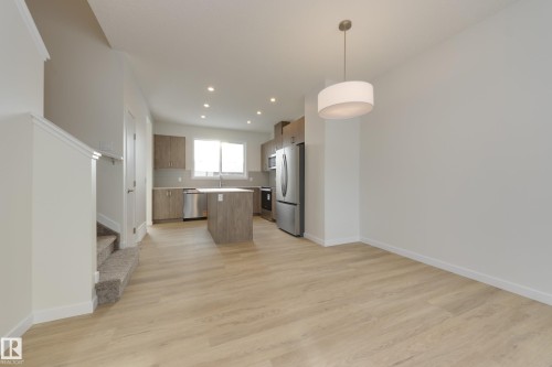 307 173 Avenue, Edmonton, AB - Indoor Photo Showing Other Room