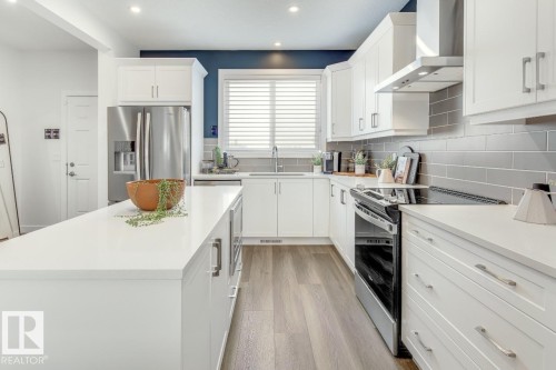 17212 2 Street, Edmonton, AB - Indoor Photo Showing Kitchen With Stainless Steel Kitchen With Upgraded Kitchen