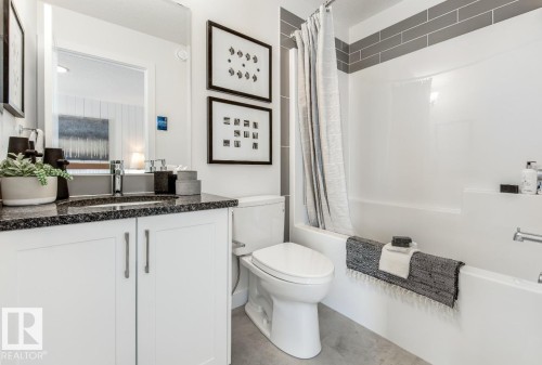 17212 2 Street, Edmonton, AB - Indoor Photo Showing Bathroom
