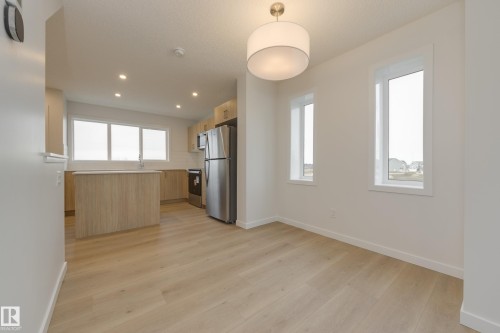 17237 4 Street, Edmonton, AB - Indoor Photo Showing Other Room