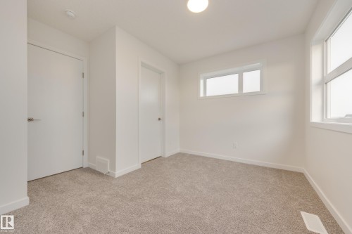 17246 4 Street, Edmonton, AB - Indoor Photo Showing Other Room