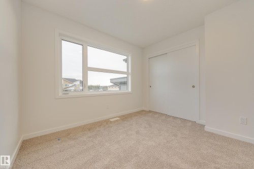 17234 4 Street, Edmonton, AB - Indoor Photo Showing Other Room