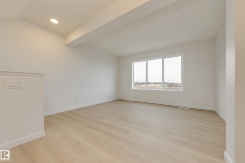17234 4 Street, Edmonton, AB - Indoor Photo Showing Other Room