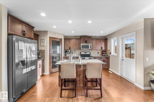 51 Silverstone Drive, Stony Plain, AB - Indoor Photo Showing Kitchen