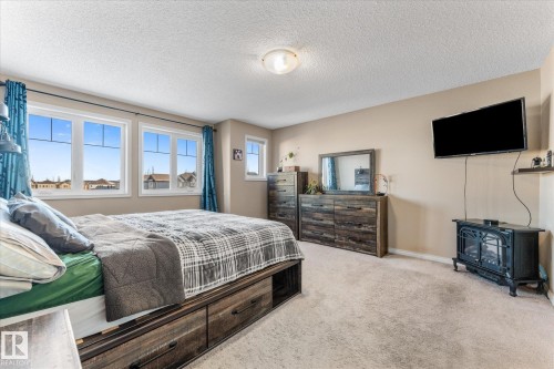 51 Silverstone Drive, Stony Plain, AB - Indoor Photo Showing Bedroom