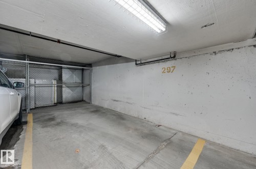 201 155 Edwards Drive, Edmonton, AB - Indoor Photo Showing Garage