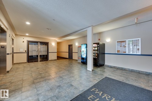 201 155 Edwards Drive, Edmonton, AB - Indoor