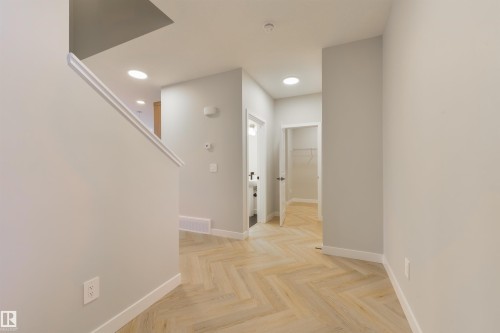 10 Cobblestone Gate, Spruce Grove, AB - Indoor Photo Showing Other Room