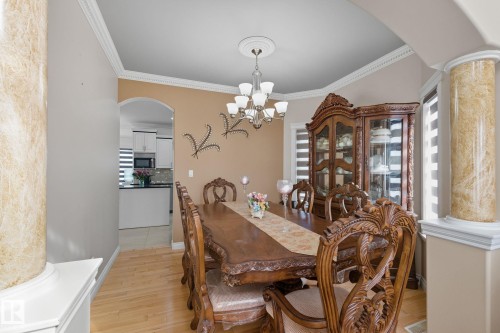 6026 164A Avenue, Edmonton, AB - Indoor Photo Showing Dining Room