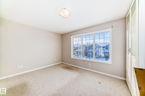 2805 25 Street, Edmonton, AB - Indoor Photo Showing Other Room