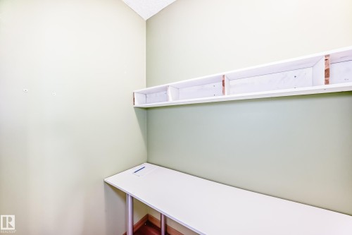 2805 25 Street, Edmonton, AB - Indoor Photo Showing Other Room