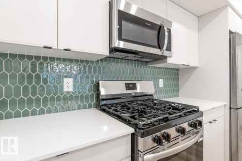 11939, 11941, 11943 101 Street, Edmonton, AB - Indoor Photo Showing Kitchen