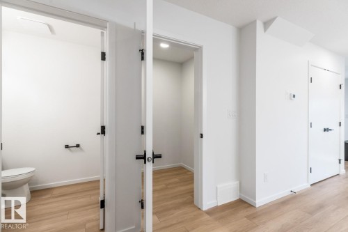 11939, 11941, 11943 101 Street, Edmonton, AB - Indoor