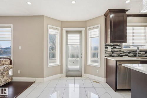 4831 154 Ave Nw, Edmonton, AB - Indoor