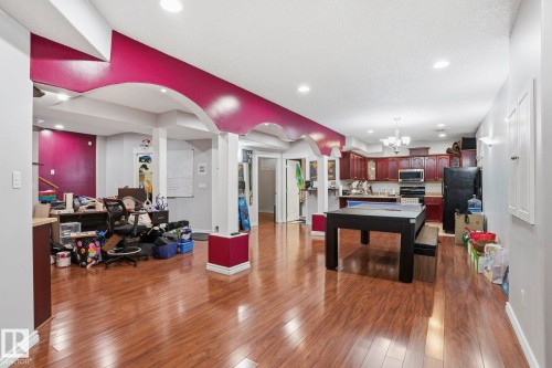 4831 154 Ave Nw, Edmonton, AB - Indoor