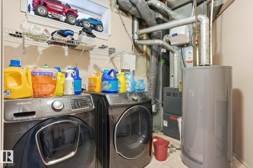 4831 154 Ave Nw, Edmonton, AB - Indoor Photo Showing Laundry Room