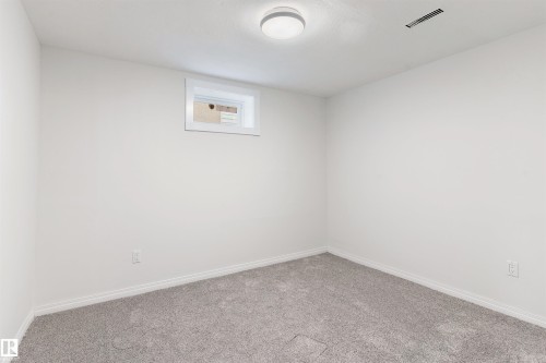 5614 48A Street, Vegreville, AB - Indoor Photo Showing Other Room