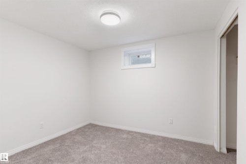 5614 48A Street, Vegreville, AB - Indoor Photo Showing Other Room