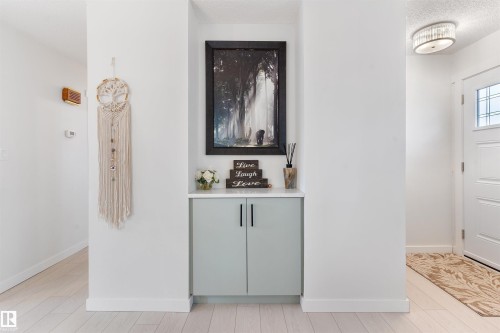 5614 48A Street, Vegreville, AB - Indoor Photo Showing Other Room