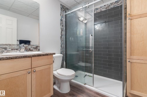 3712 69 Street, Camrose, AB - Indoor Photo Showing Bathroom
