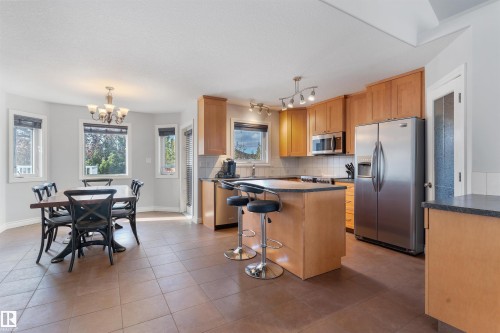 3712 69 Street, Camrose, AB - Indoor Photo Showing Kitchen