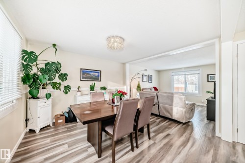 66 Ridgewood, St. Albert, AB - Indoor Photo Showing Dining Room