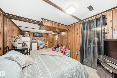 66 Ridgewood, St. Albert, AB - Indoor Photo Showing Other Room