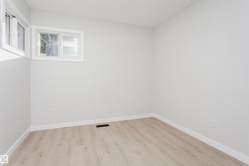67 Lambert Crescent, St. Albert, AB - Indoor Photo Showing Other Room