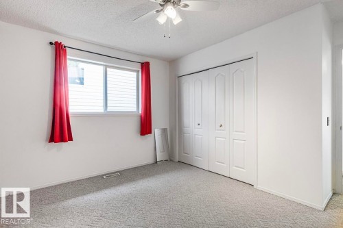 13140 35 Street, Edmonton, AB - Indoor Photo Showing Bedroom