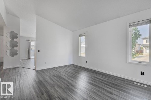 13140 35 Street, Edmonton, AB - Indoor Photo Showing Other Room