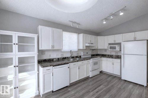 13140 35 Street, Edmonton, AB - Indoor Photo Showing Kitchen With Double Sink