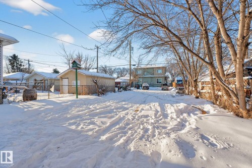 Edmonton, AB - Outdoor