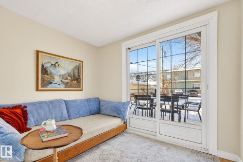 Edmonton, AB - Indoor Photo Showing Living Room