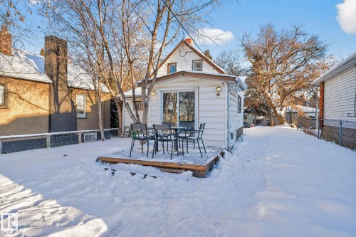 Edmonton, AB - Outdoor