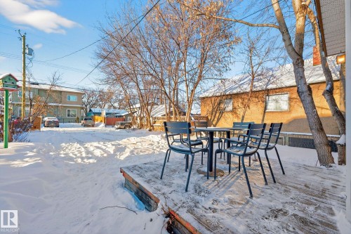 Edmonton, AB - Outdoor