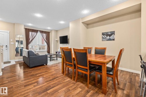 9 6075 Schonsee Way, Edmonton, AB - Indoor