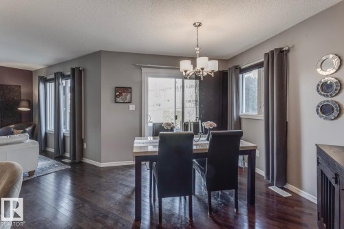 4109 Charles Link Link, Edmonton, AB - Indoor Photo Showing Dining Room