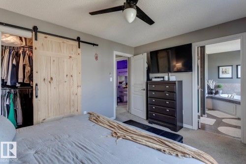 4109 Charles Link Link, Edmonton, AB - Indoor Photo Showing Bedroom