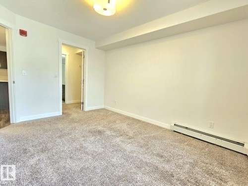 205 3670 139 Avenue, Edmonton, AB - Indoor Photo Showing Other Room