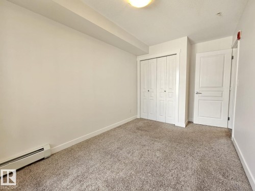 205 3670 139 Avenue, Edmonton, AB - Indoor Photo Showing Other Room