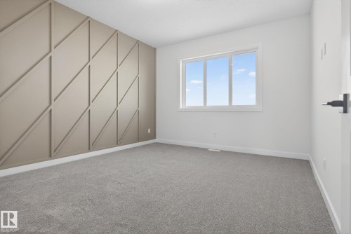 155 Pierwyck Loop, Spruce Grove, AB - Indoor Photo Showing Other Room
