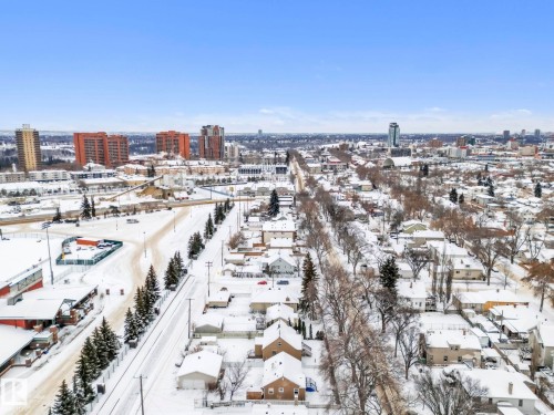 10851 92 Street, Edmonton, AB - Outdoor With View