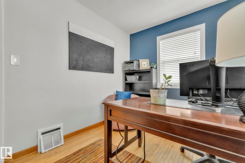 10851 92 Street, Edmonton, AB - Indoor Photo Showing Office