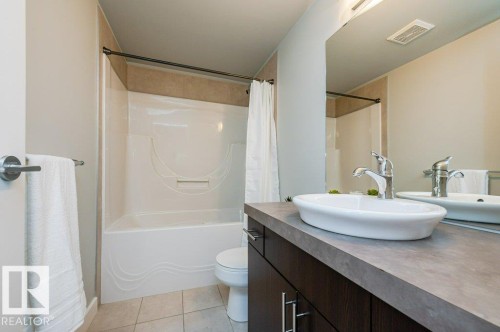 1705 10152 104 Street, Edmonton, AB - Indoor Photo Showing Bathroom