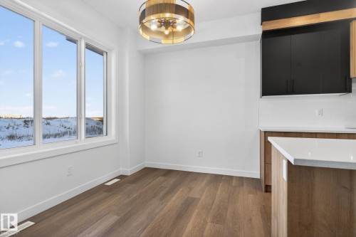 157 Pierwyck Loop, Spruce Grove, AB - Indoor Photo Showing Other Room